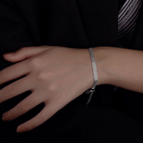 925 sterling silver braided heart bracelet - Picture 3 of 3